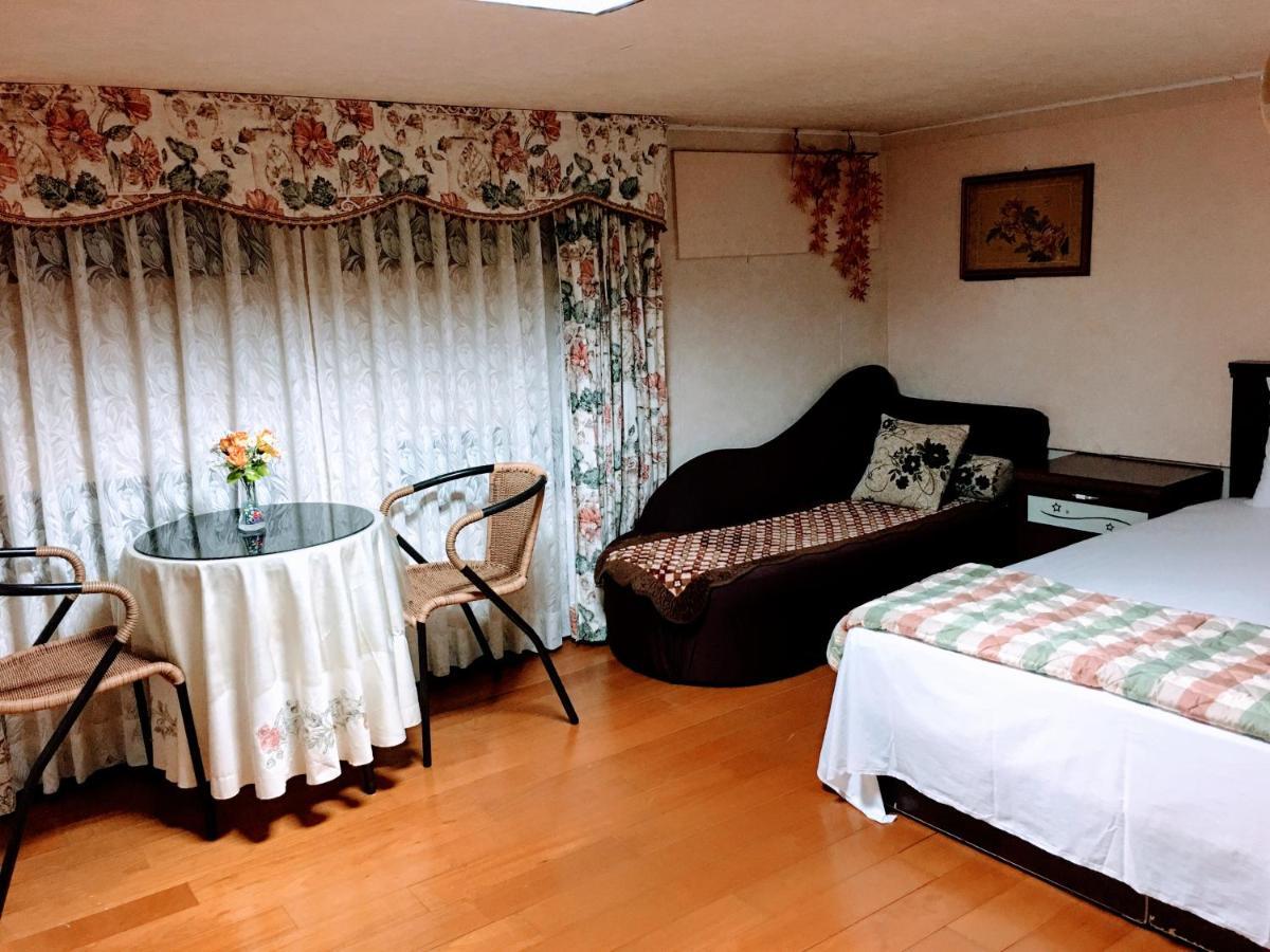 Chulu Wenxin Xiao Zhan Homestay エクステリア 写真
